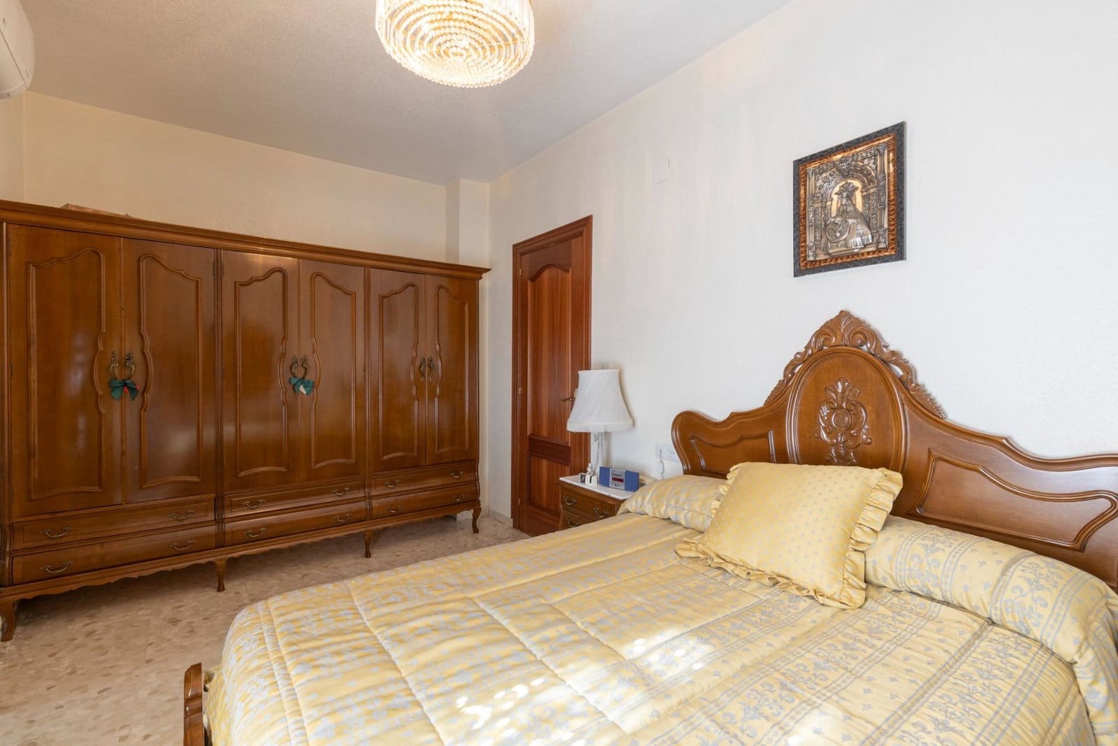 6 sovrum Villa till salu i Granada stad - 625 000 € (Ref: 10048259)