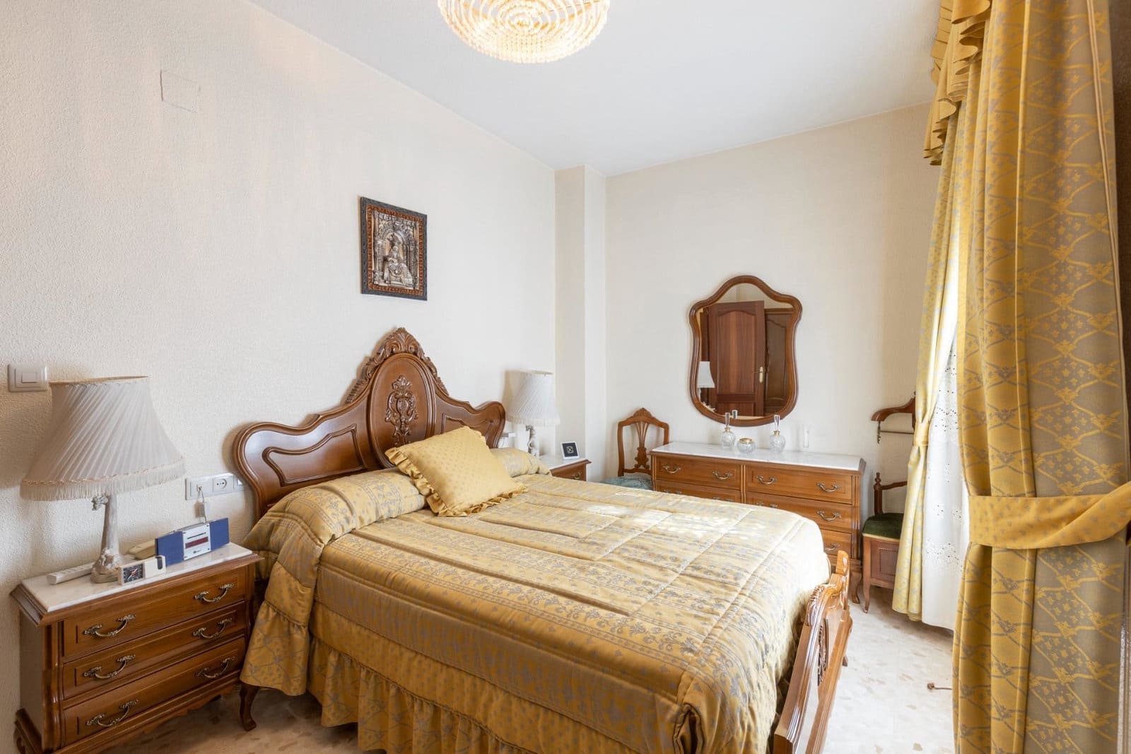 6 sovrum Villa till salu i Granada stad - 625 000 € (Ref: 10048259)