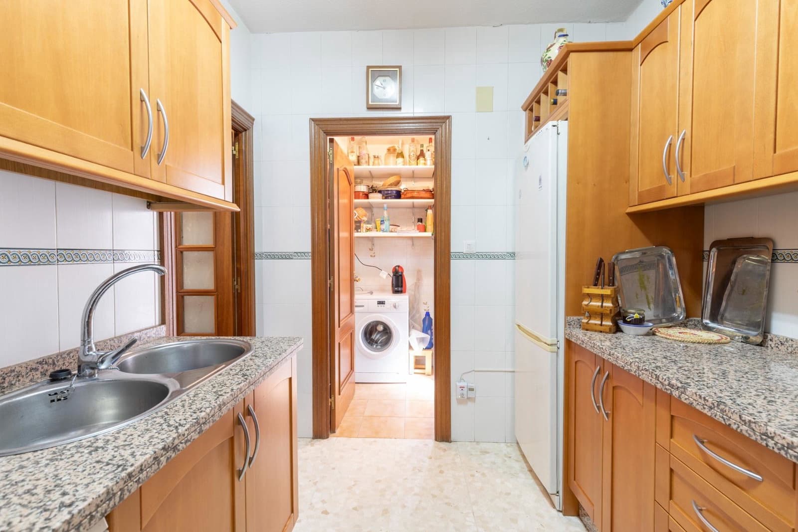 6 sovrum Villa till salu i Granada stad - 625 000 € (Ref: 10048259)