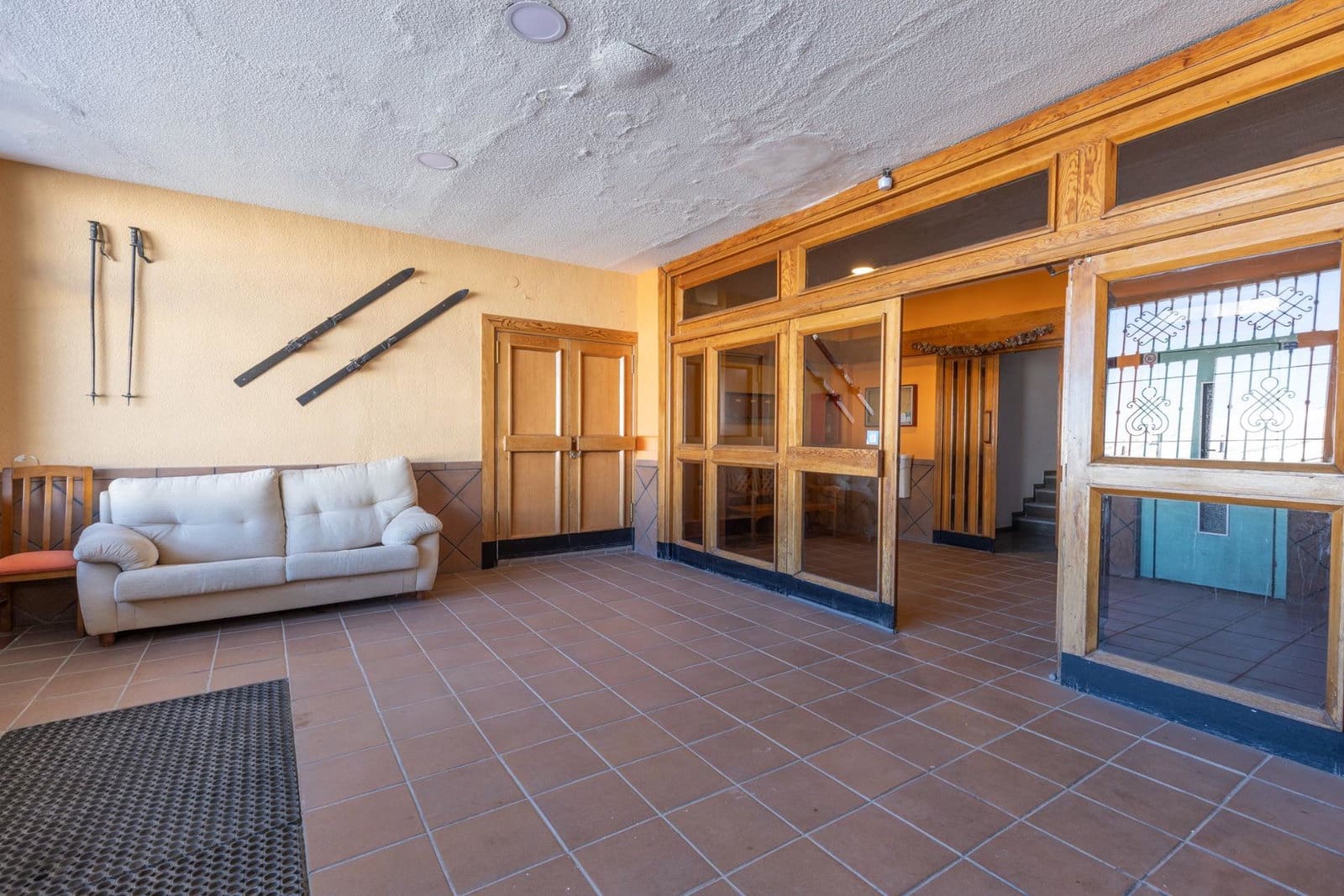 2 soveværelse Lejlighed til salg i Monachil med garage - € 329.000 (Ref: 10048263)