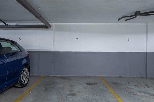 Garage zu verkaufen in Centro - Sagrario, Granada Stadt - 30.000 € (Ref: 10048264)