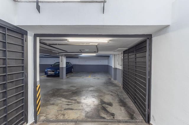 Garage zu verkaufen in Centro - Sagrario, Granada Stadt - 30.000 € (Ref: 10048264)
