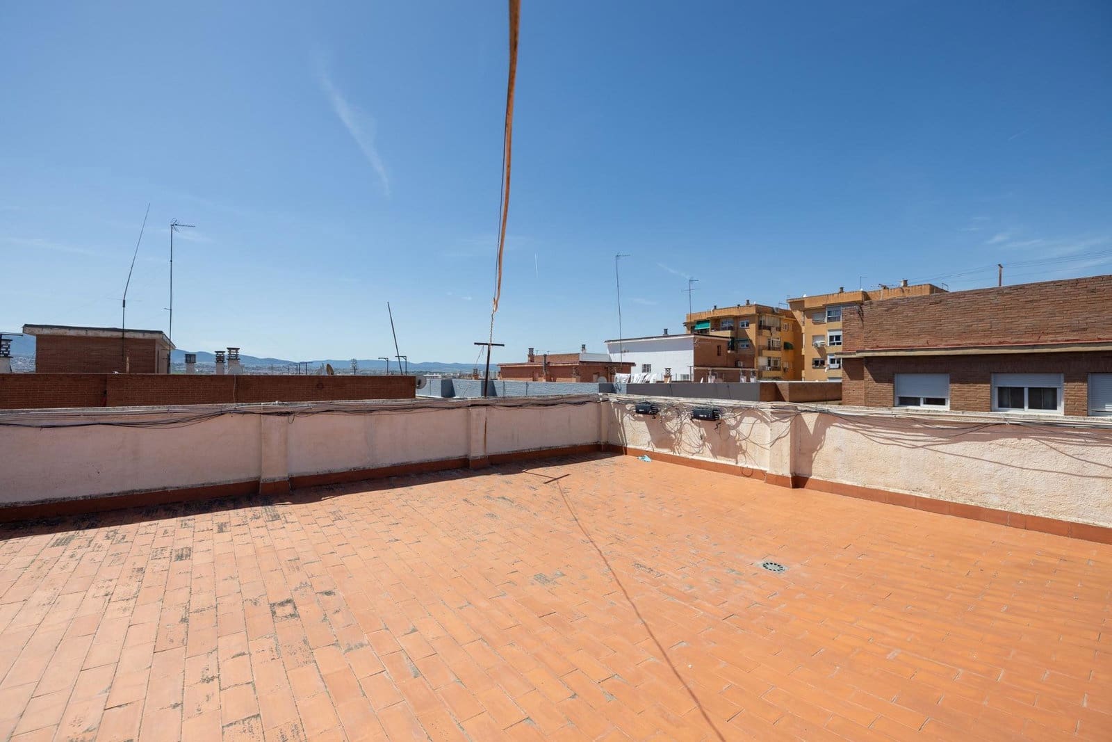 3 slaapkamer Appartement te koop in Granada stad - € 260.000 (Ref: 10048266)