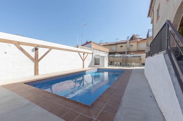 3 soveværelse Rækkehus til salg i Ogíjares med swimmingpool garage - € 265.000 (Ref: 10091523)