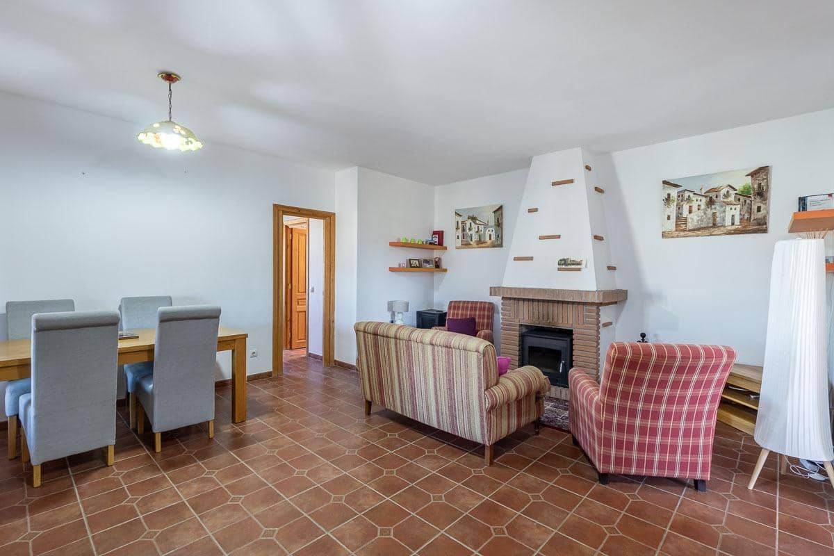 5 quarto Moradia para venda em Alhama de Granada com piscina garagem - 575 000 € (Ref: 10091526)