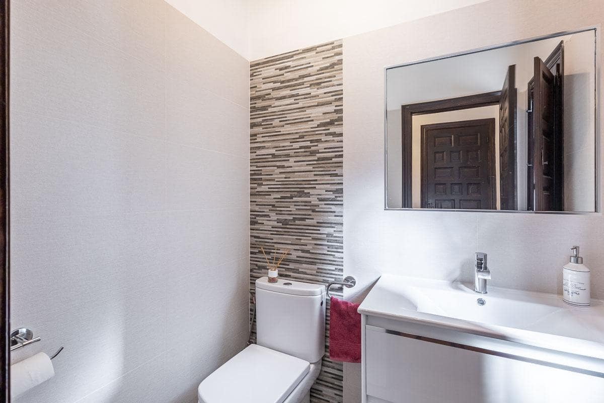 5 quarto Moradia para venda em Alhama de Granada com piscina garagem - 575 000 € (Ref: 10091526)
