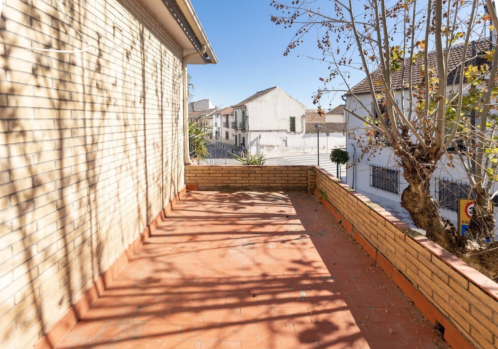 Chalet de 6 habitaciones en Belicena en venta - 315.000 € (Ref: 10091527)