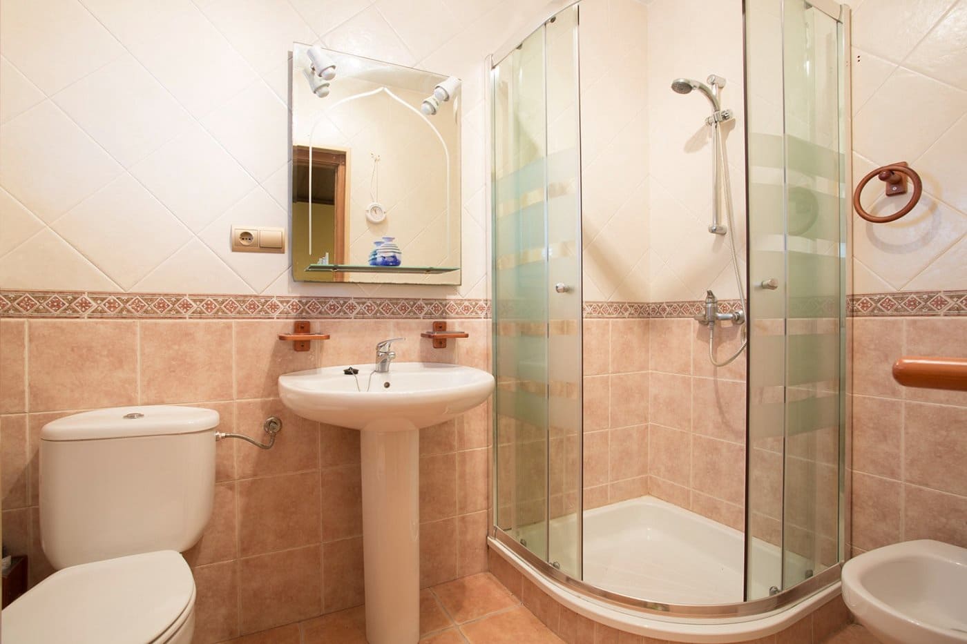 4 quarto Moradia para venda em Alamedilla - 72 000 € (Ref: 10091528)