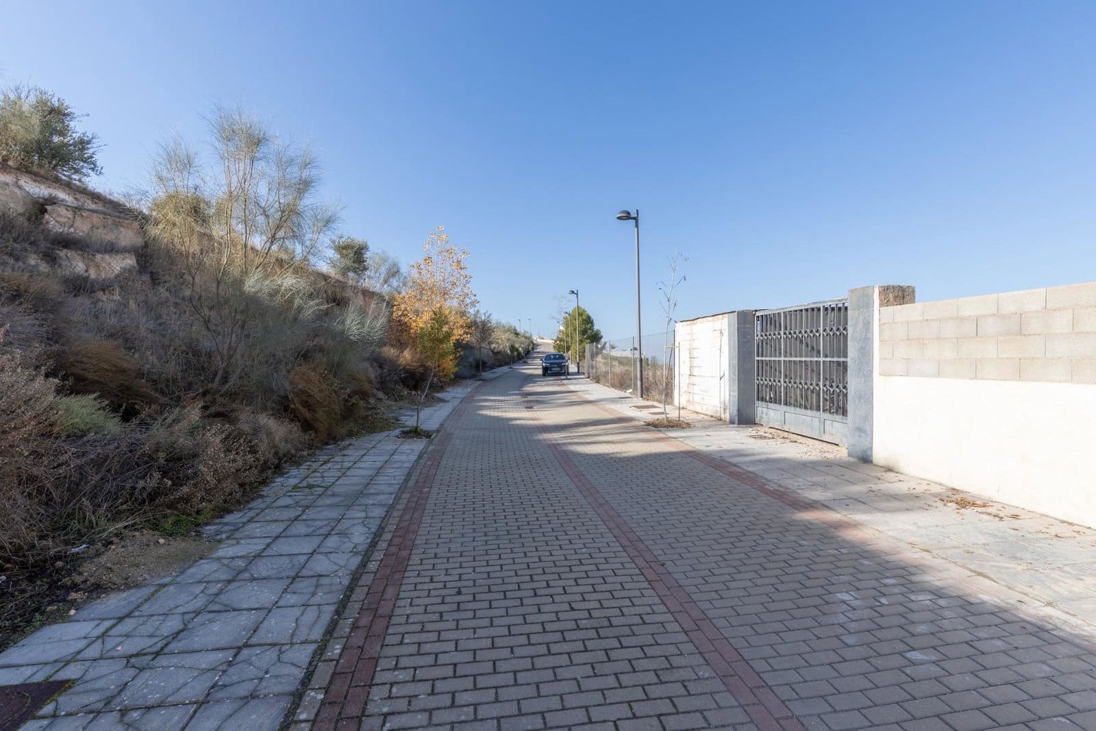 Ubebygd land til salgs i La Zubia - € 62 500 (Ref: 10098478)