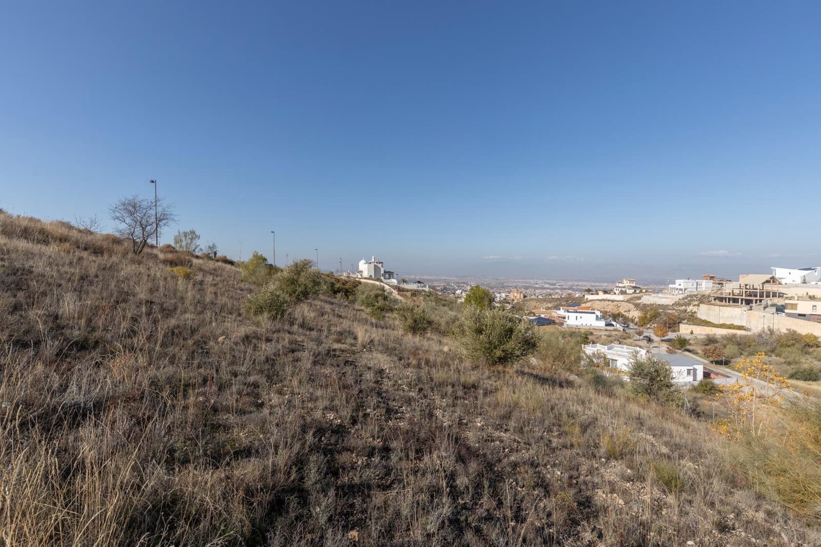 Ubebygd land til salgs i La Zubia - € 62 500 (Ref: 10098478)