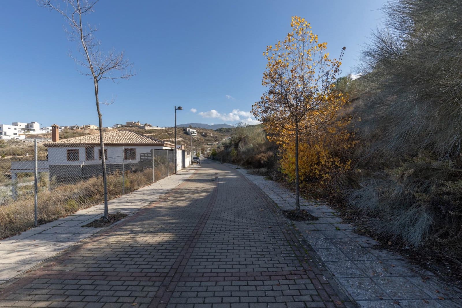 Ubebygd land til salgs i La Zubia - € 62 500 (Ref: 10098478)