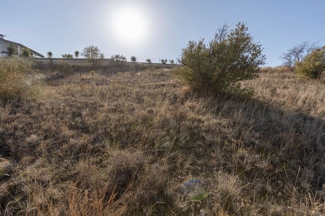 Ubebygd land til salgs i La Zubia - € 62 500 (Ref: 10098478)