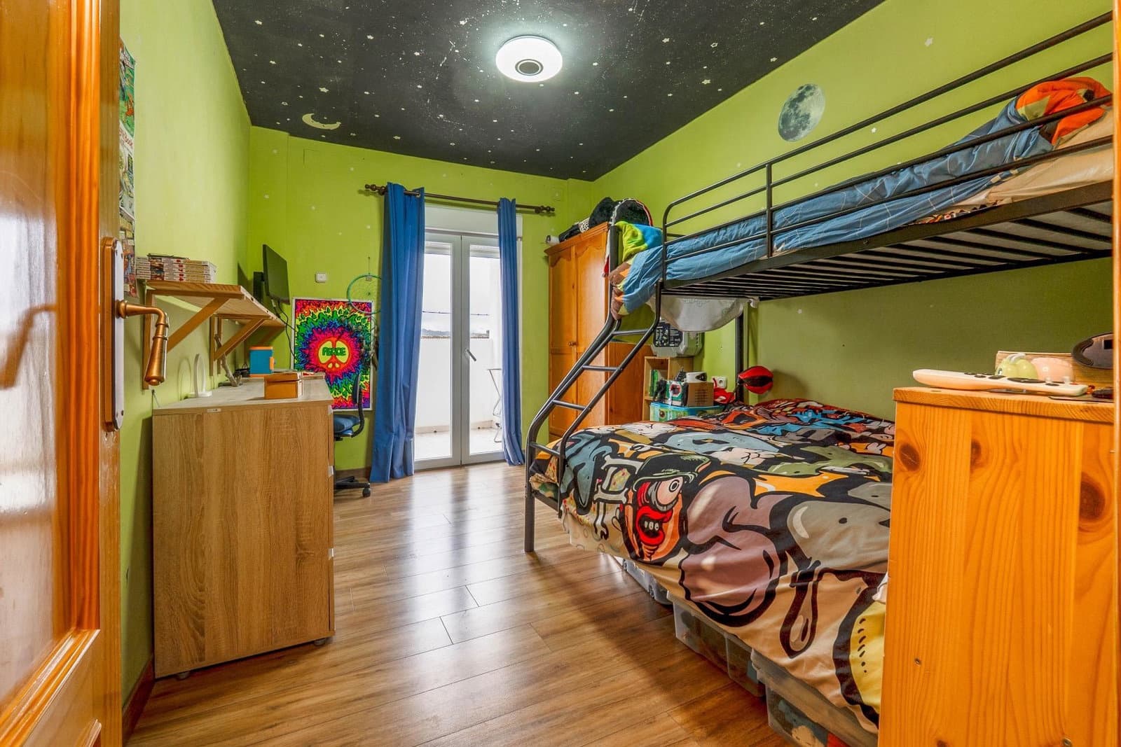 5 camera da letto Villa in vendita in Huetor Santillan con piscina - 215.000 € (Rif: 10098479)