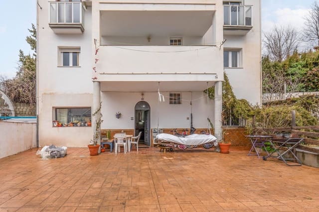 5 camera da letto Villa in vendita in Huétor Santillán con piscina - 215.000 € (Rif: 10098479)