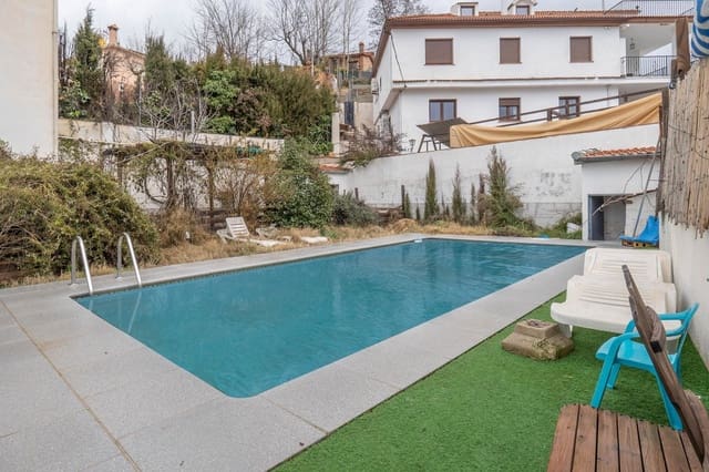 5 camera da letto Villa in vendita in Huétor Santillán con piscina - 215.000 € (Rif: 10098479)