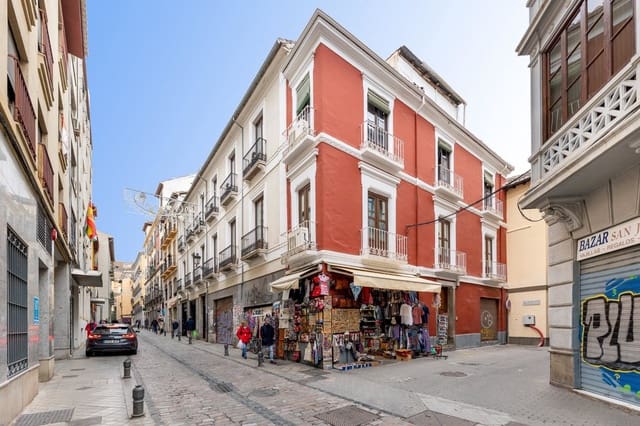 2 sovrum Lägenhet till salu i Centro - Sagrario, Granada stad - 230 000 € (Ref: 10102693)