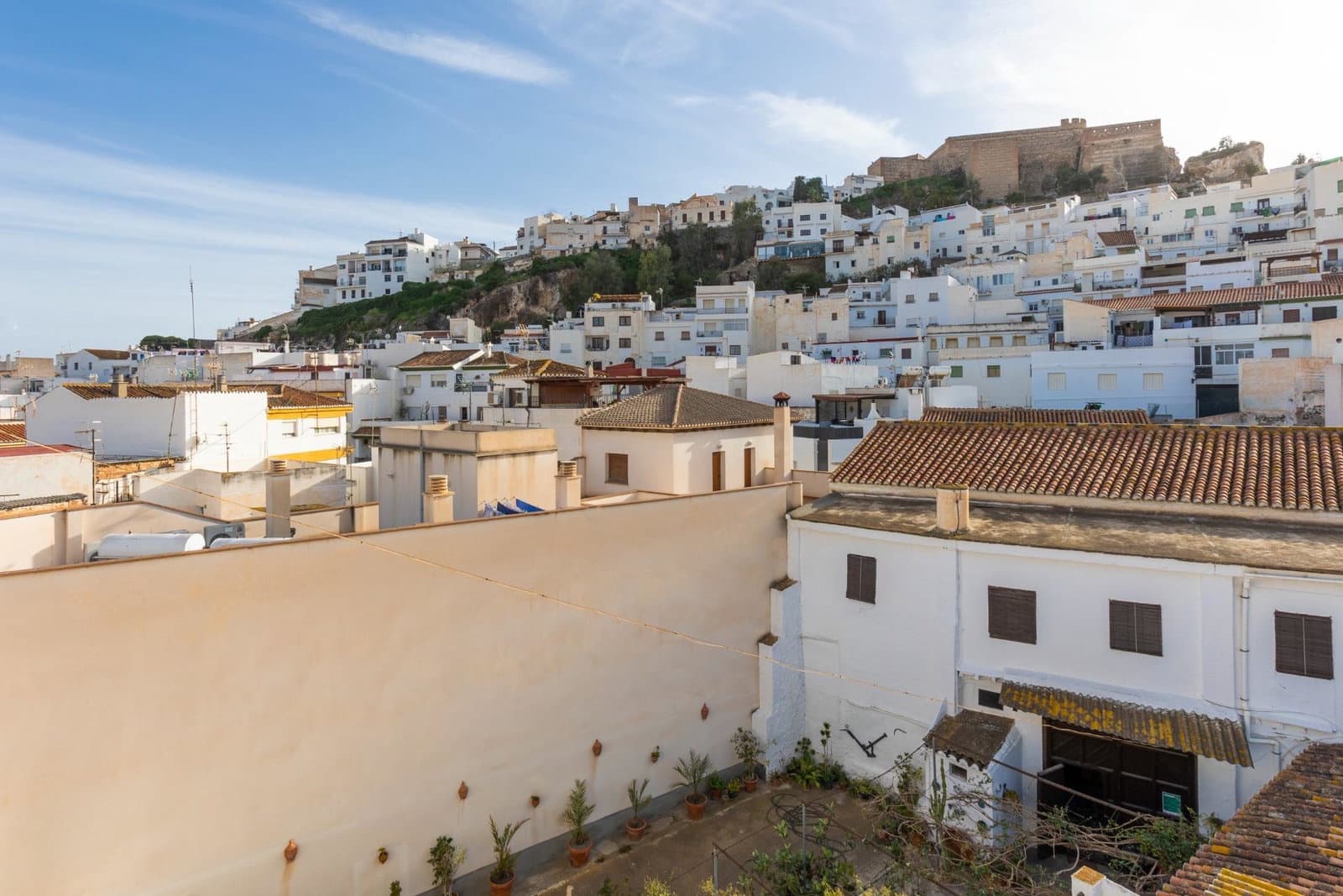 13 bedroom Commercial for sale in Salobrena - € 600,000 (Ref: 10168775)
