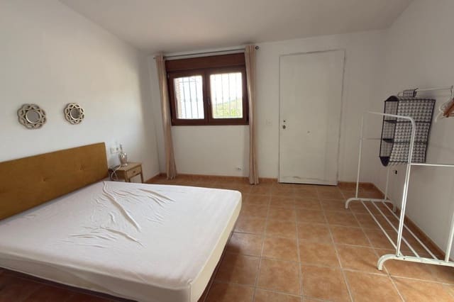 4 soverom Villa til salgs i Alhama de Granada med svømmebasseng garasje - € 285 000 (Ref: 10172787)