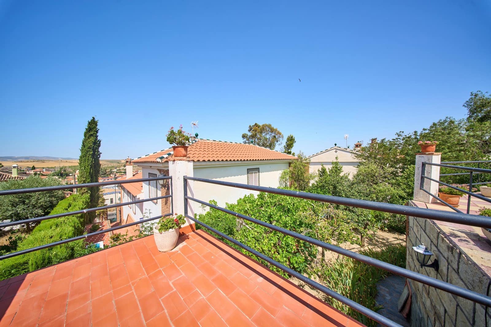 4 camera da letto Villa in vendita in Otura con piscina garage - 342.000 € (Rif: 10174293)