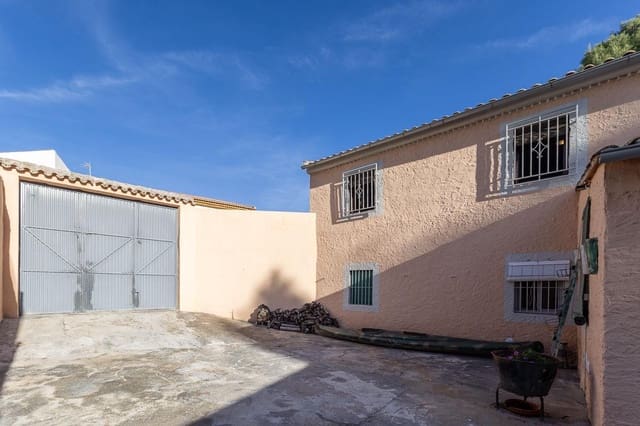 Chalet de 6 habitaciones en Arenas del Rey en venta con garaje - 179.000 € (Ref: 10177256)