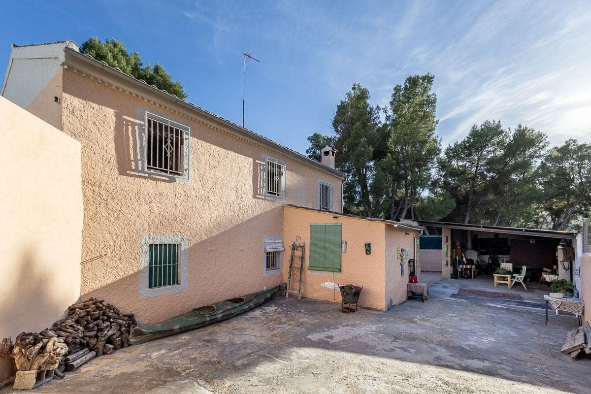 Chalet de 6 habitaciones en Arenas del Rey en venta con garaje - 179.000 € (Ref: 10177256)