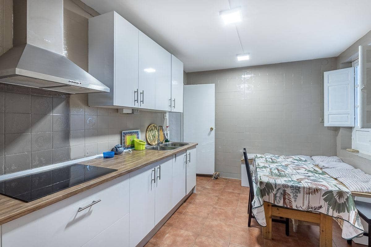 Chalet de 6 habitaciones en Arenas del Rey en venta con garaje - 179.000 € (Ref: 10177256)