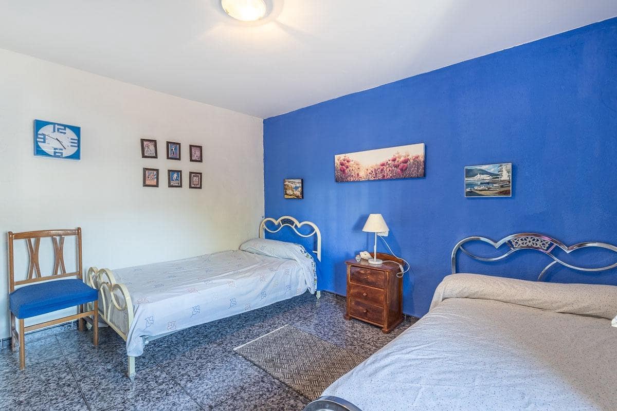 Chalet de 6 habitaciones en Arenas del Rey en venta con garaje - 179.000 € (Ref: 10177256)