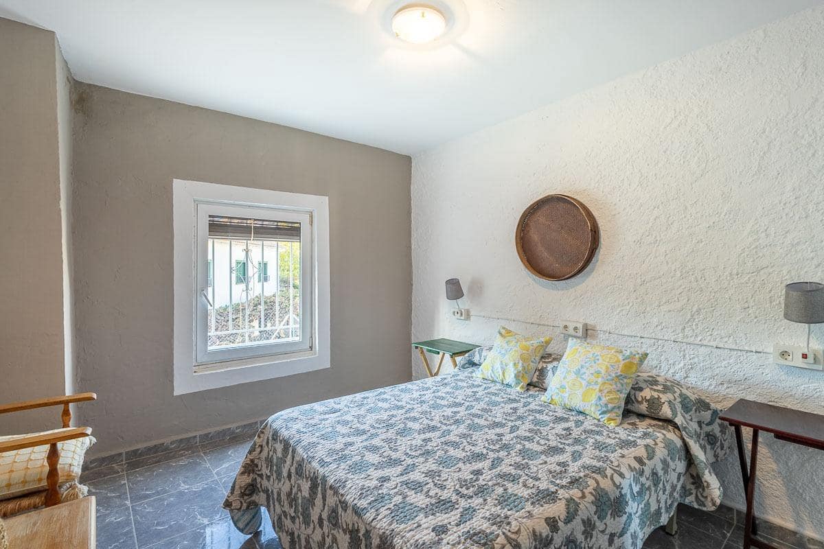 Chalet de 6 habitaciones en Arenas del Rey en venta con garaje - 179.000 € (Ref: 10177256)