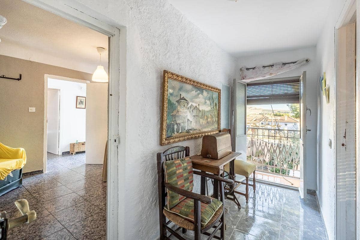 Chalet de 6 habitaciones en Arenas del Rey en venta con garaje - 179.000 € (Ref: 10177256)