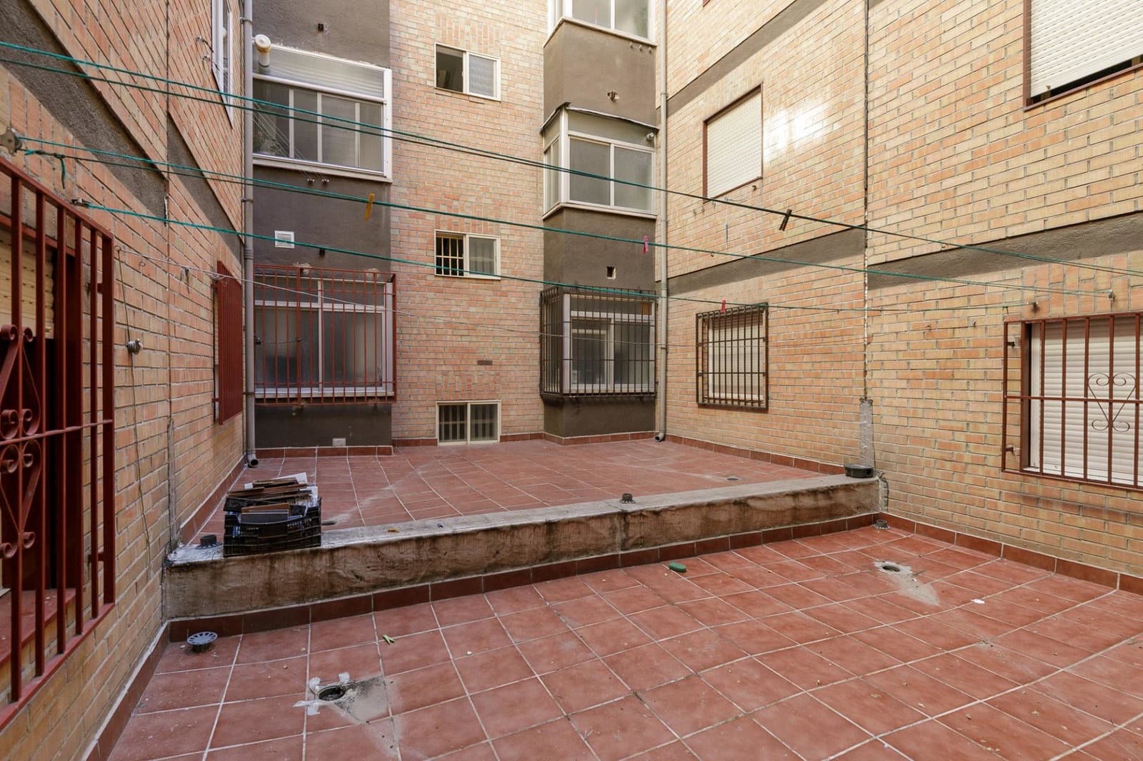 Apartamento de 3 habitaciones en Granada ciudad en venta - 220.000 € (Ref: 10187545)
