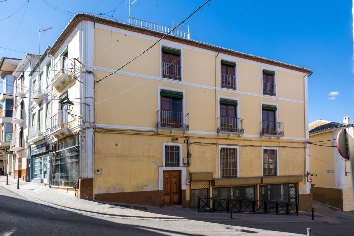 Local Comercial de 5 habitaciones en Alhama de Granada en venta - 249.000 € (Ref: 8184537)