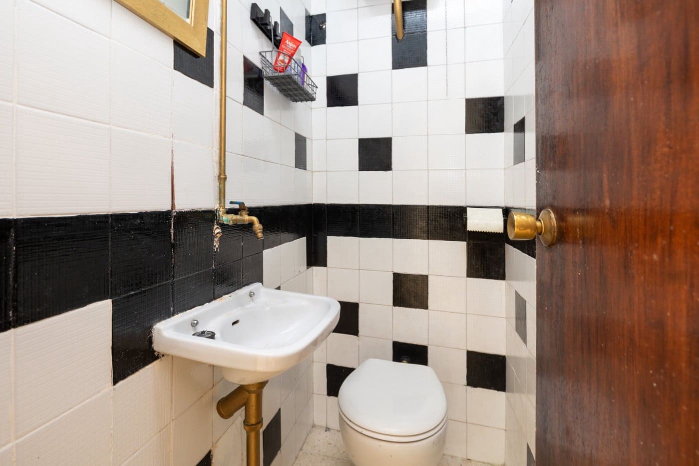 Local Comercial de 5 habitaciones en Alhama de Granada en venta - 249.000 € (Ref: 8184537)