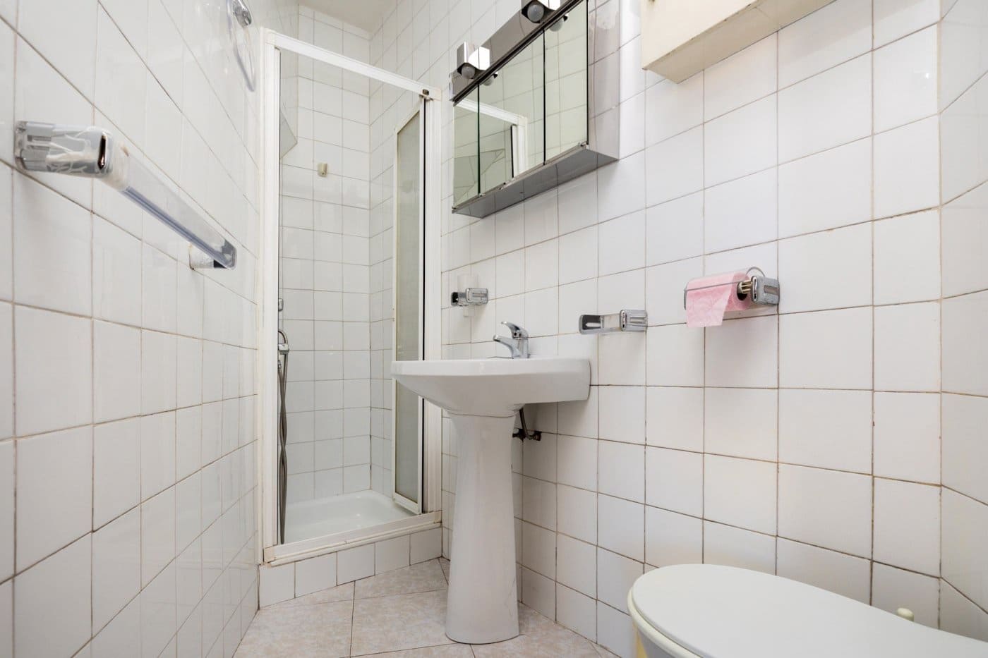 Local Comercial de 5 habitaciones en Alhama de Granada en venta - 249.000 € (Ref: 8184537)