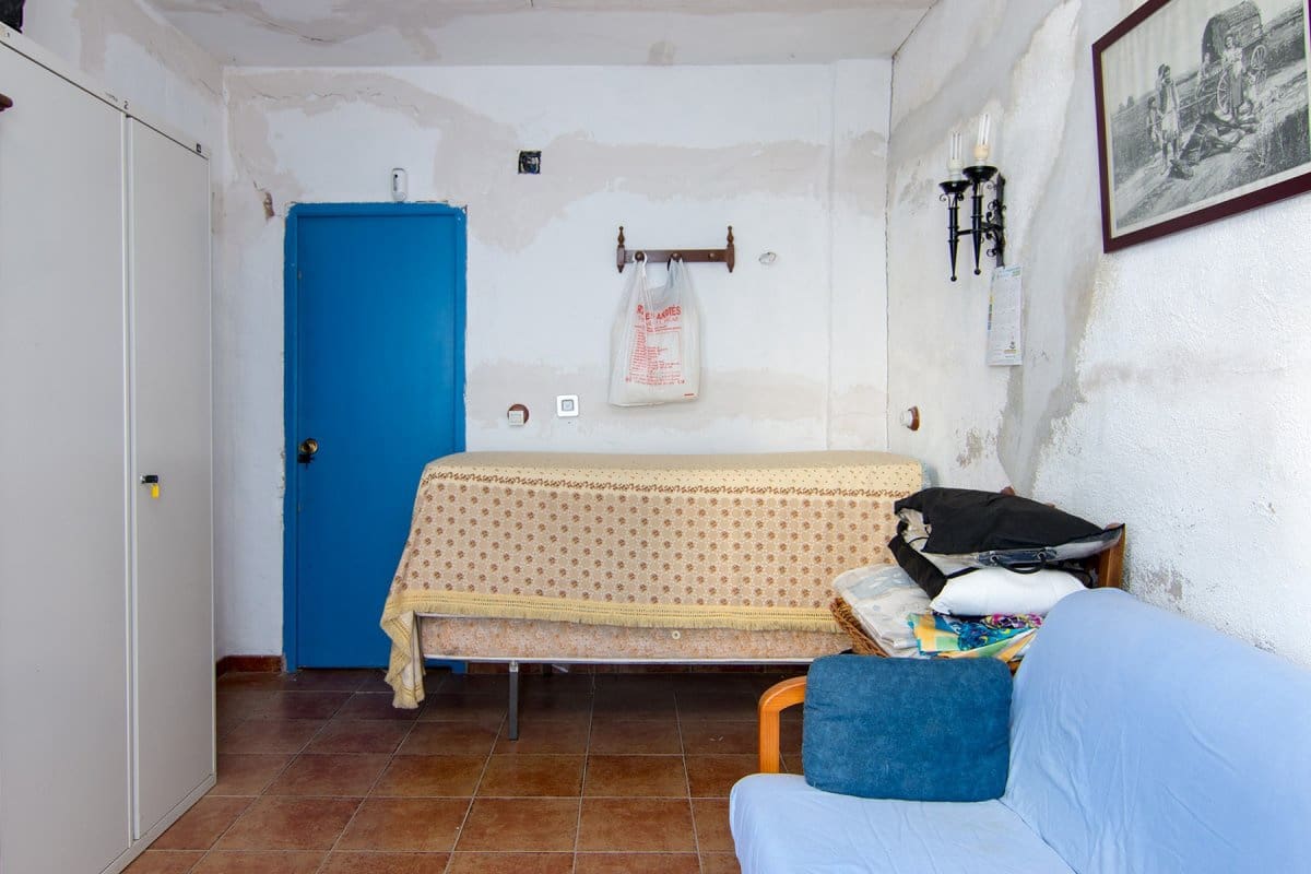 5 Zimmer Villa zu verkaufen in Huetor Tajar mit Pool - 450.000 € (Ref: 8184679)