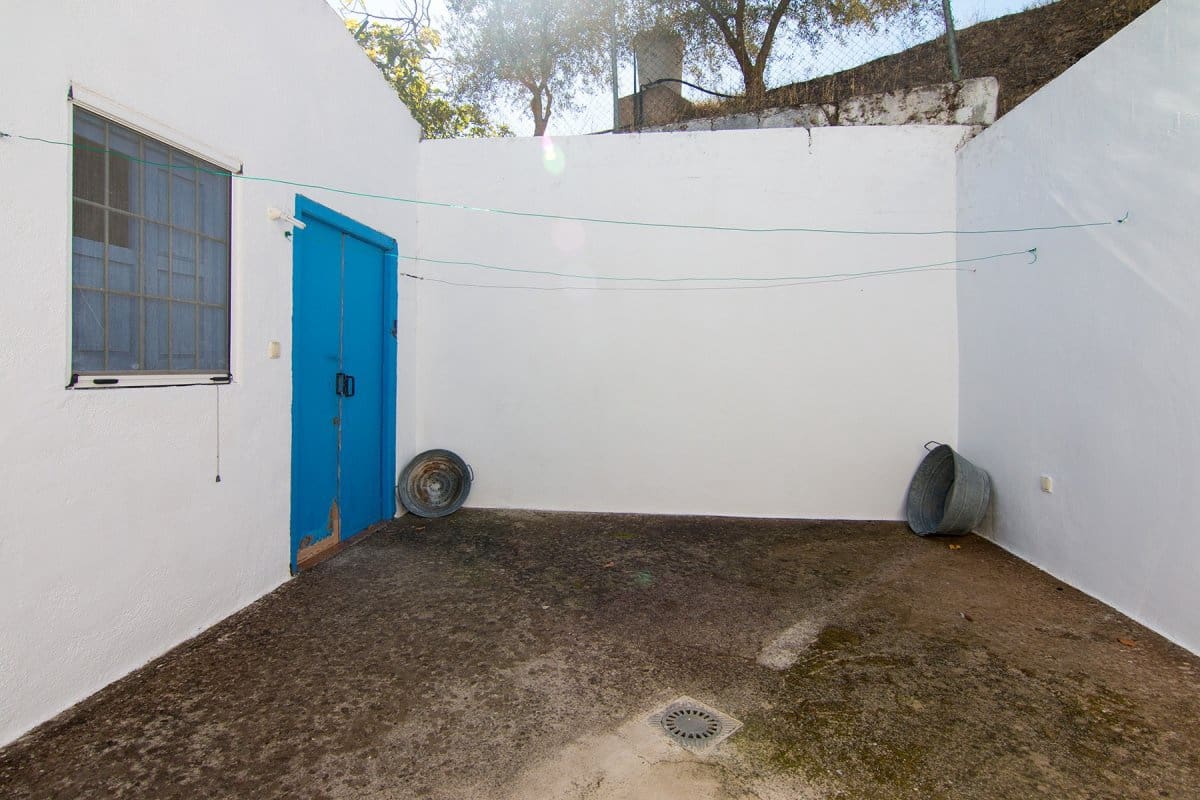 5 Zimmer Villa zu verkaufen in Huetor Tajar mit Pool - 450.000 € (Ref: 8184679)