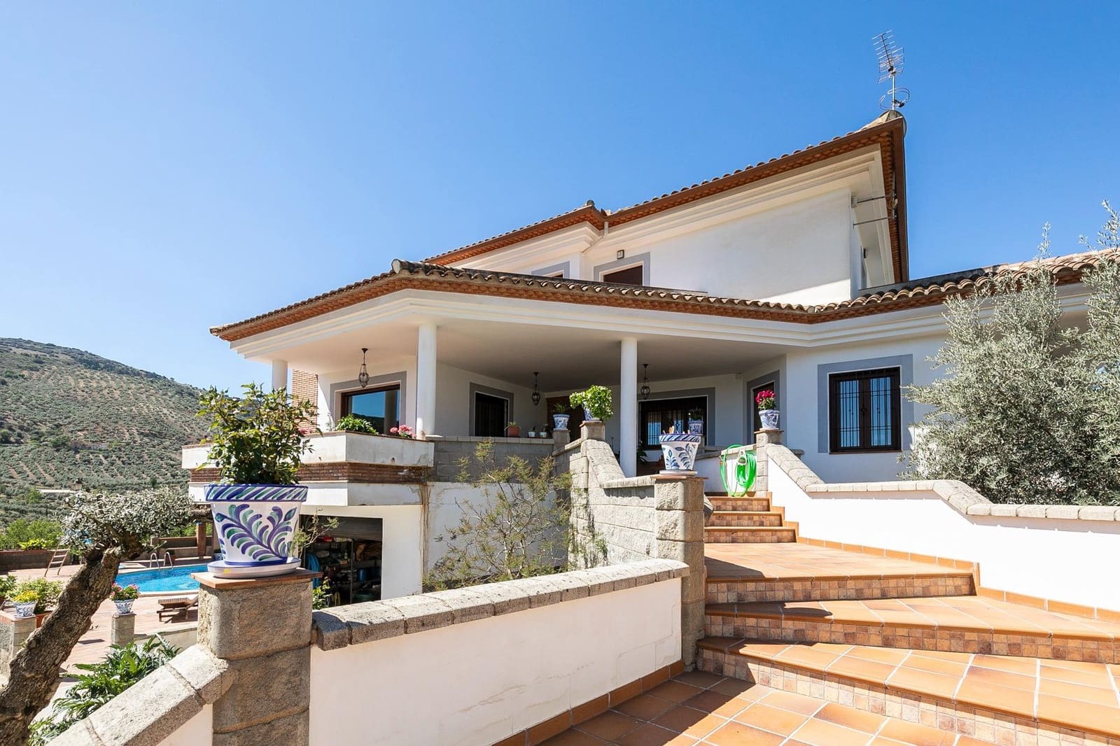 5 bedroom Finca/Country House for sale in Montefrio with pool garage - € 790,000 (Ref: 8184718)