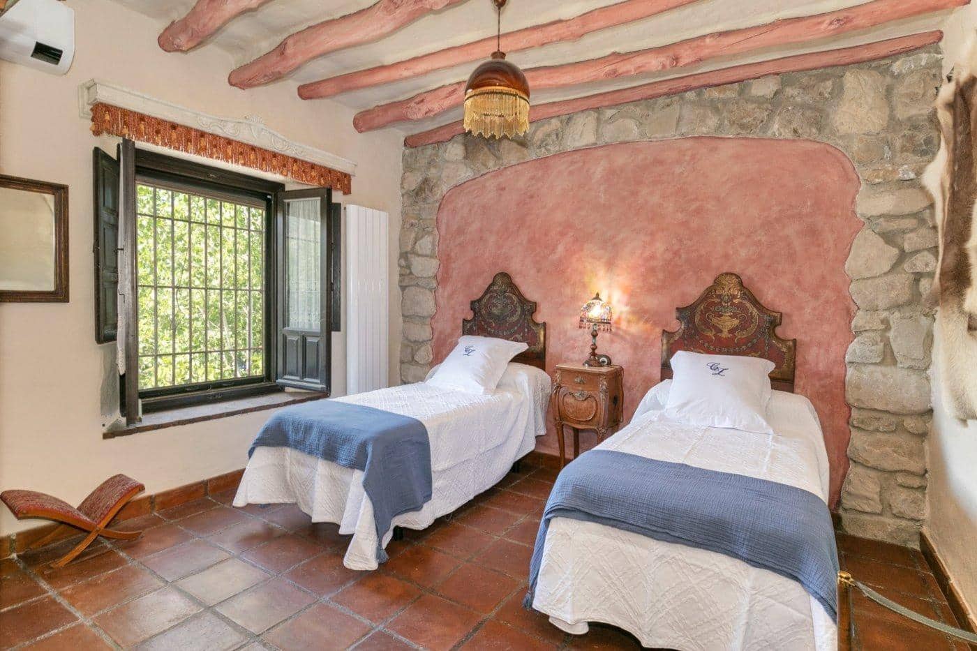 7 Zimmer Villa zu vermieten in Montefrio mit Pool Garage - 3.500 € (Ref: 8184727)