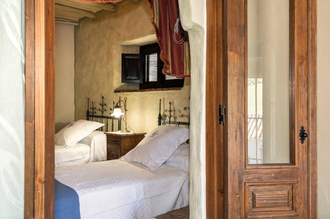 7 Zimmer Villa zu vermieten in Montefrio mit Pool Garage - 3.500 € (Ref: 8184727)