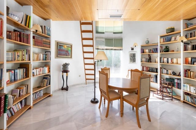 4 soveværelse Villa til salg i Albolote med garage - € 420.000 (Ref: 8184741)