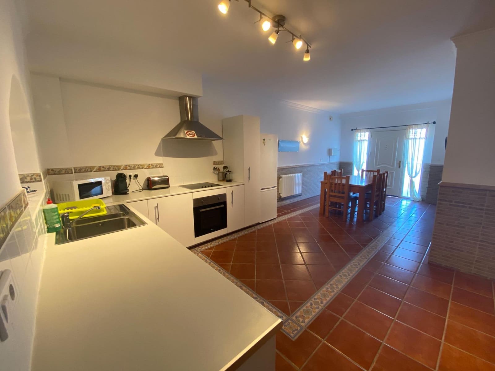 6 sovrum Villa till salu i Jatar med pool - 250 000 € (Ref: 8233246)