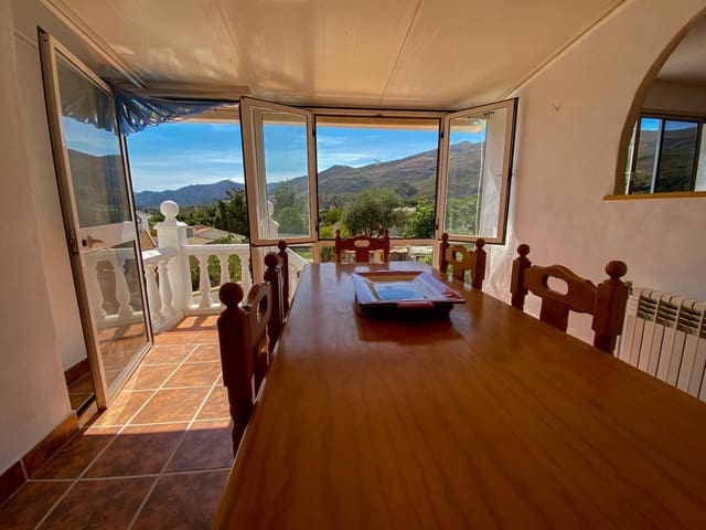 6 sovrum Villa till salu i Jatar med pool - 250 000 € (Ref: 8233246)