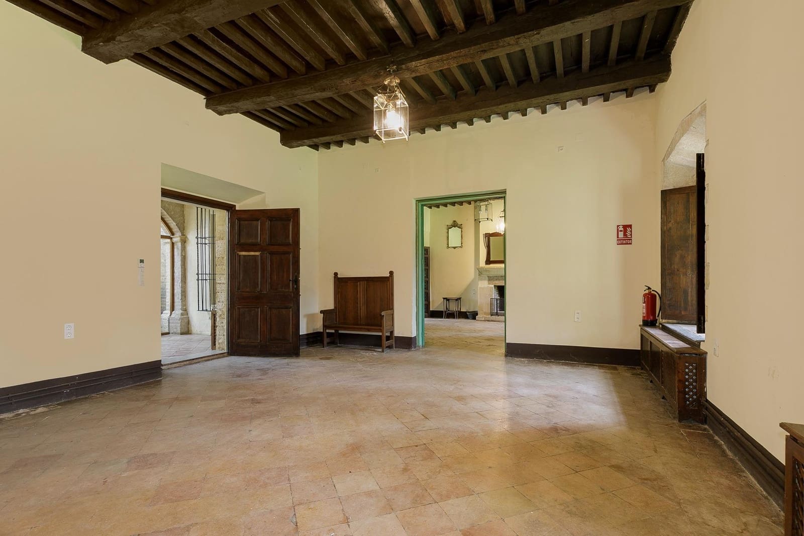 20 soveværelse Finca/Landehus til salg i Fuente Vaqueros med swimmingpool garage - € 3.450.000 (Ref: 8245044)