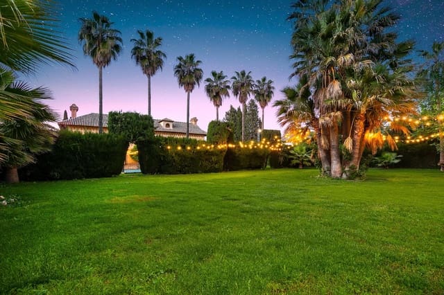 20 soveværelse Finca/Landehus til salg i Fuente Vaqueros med swimmingpool garage - € 3.450.000 (Ref: 8245044)