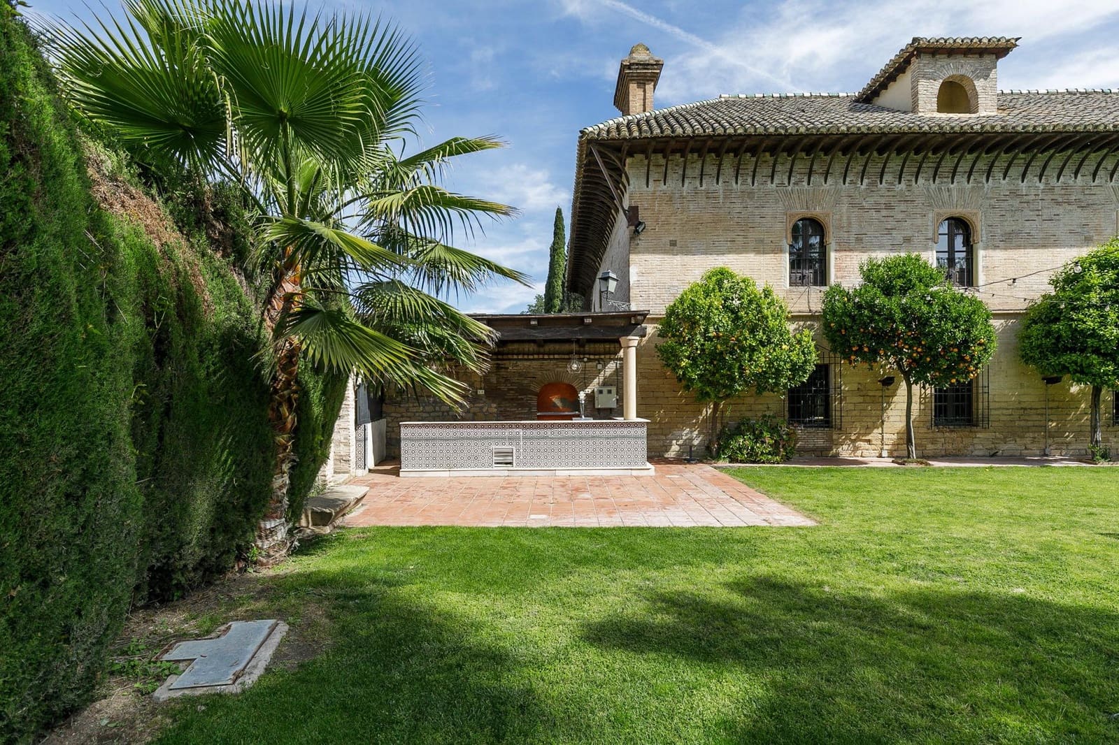 20 soveværelse Finca/Landehus til salg i Fuente Vaqueros med swimmingpool garage - € 3.450.000 (Ref: 8245044)