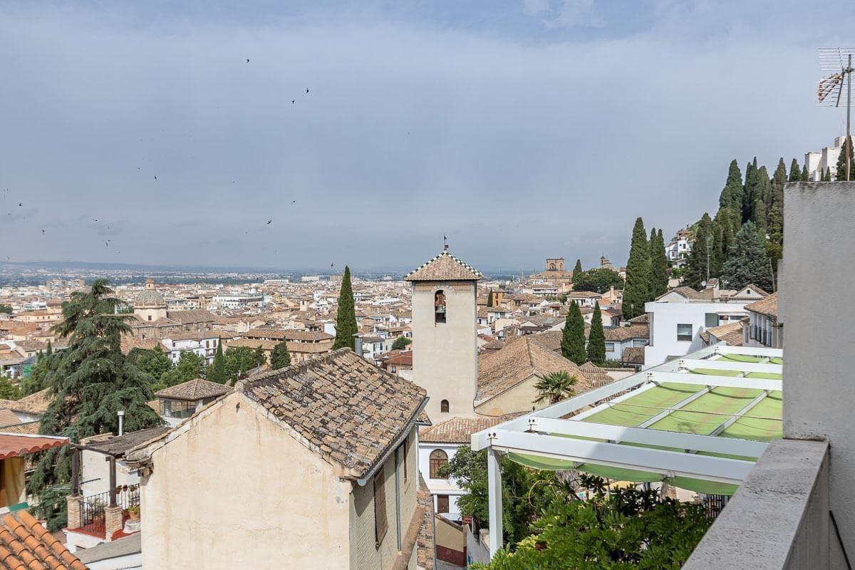 3 soveværelse Villa til salg i Granada by med garage - € 690.000 (Ref: 8418004)