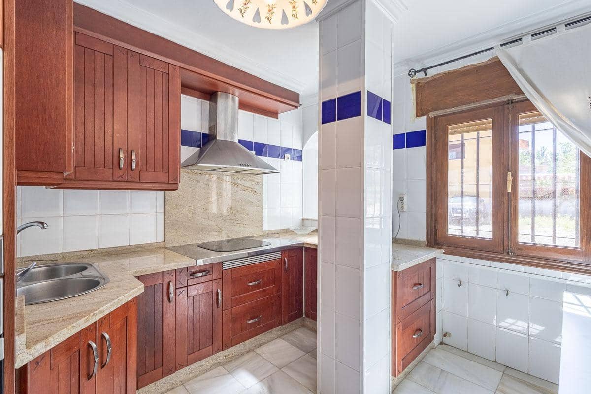 6 chambre Villa/Maison à vendre à Purullena avec garage - 249 000 € (Ref: 8536679)