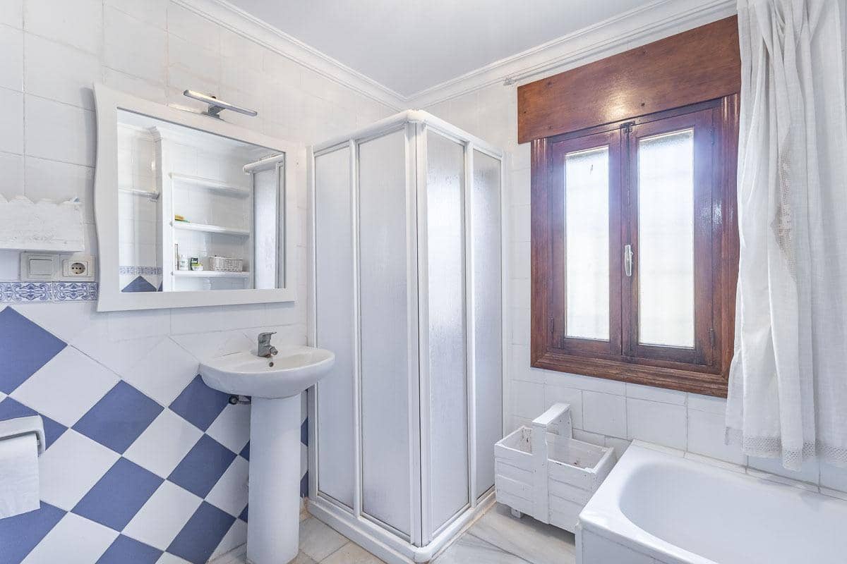 6 chambre Villa/Maison à vendre à Purullena avec garage - 249 000 € (Ref: 8536679)