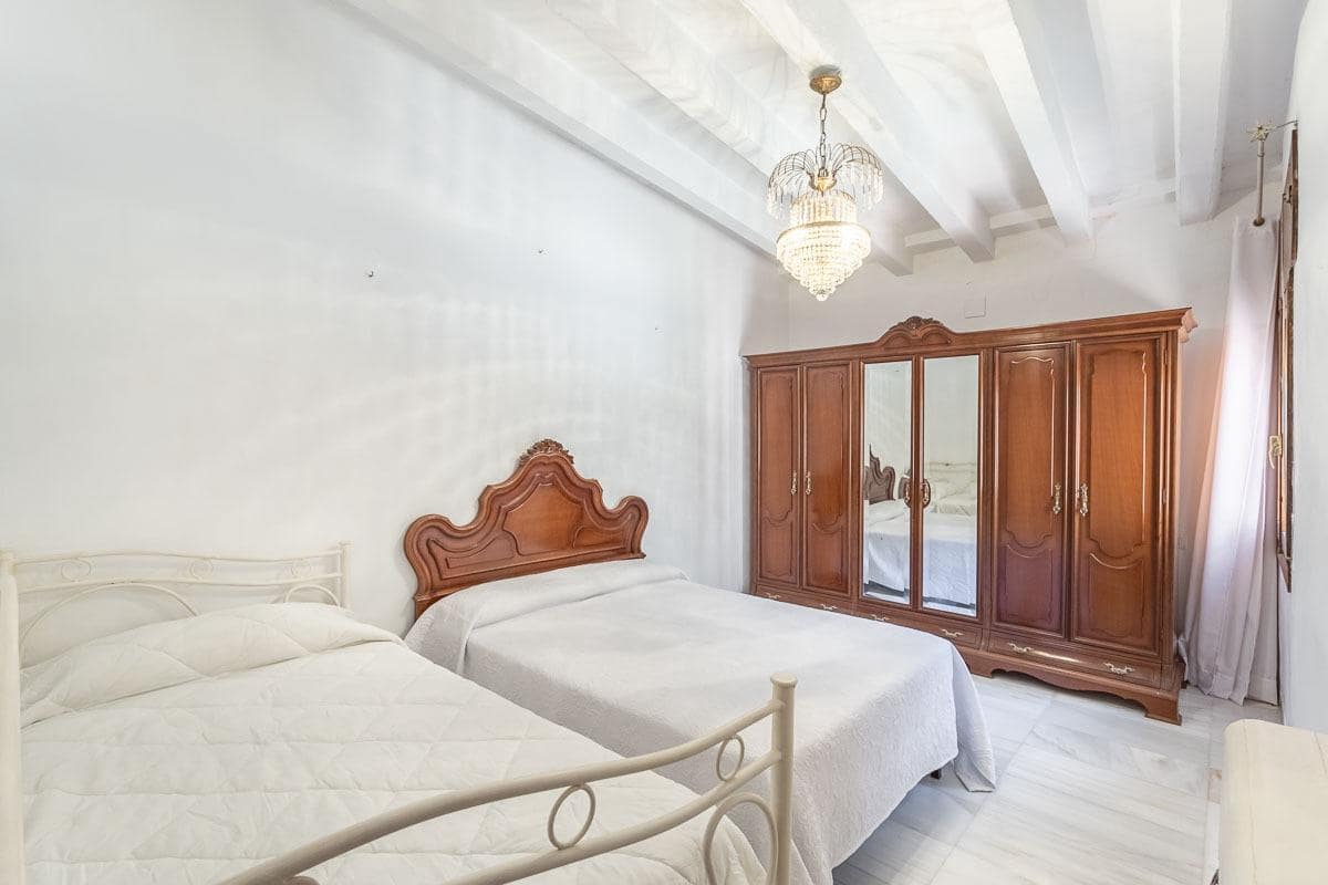 6 chambre Villa/Maison à vendre à Purullena avec garage - 249 000 € (Ref: 8536679)