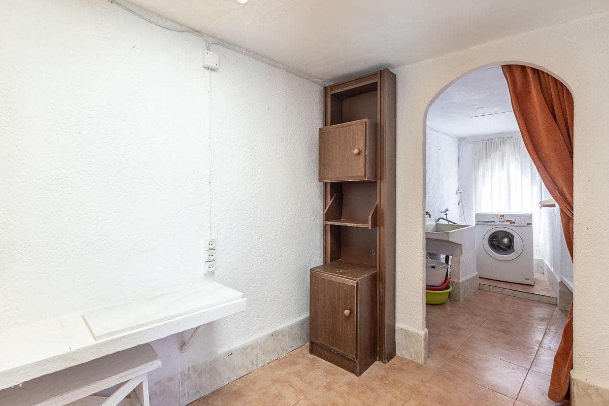 6 chambre Villa/Maison à vendre à Purullena avec garage - 249 000 € (Ref: 8536679)