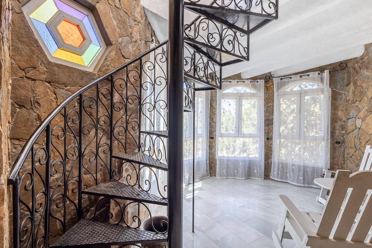 6 chambre Villa/Maison à vendre à Purullena avec garage - 249 000 € (Ref: 8536679)